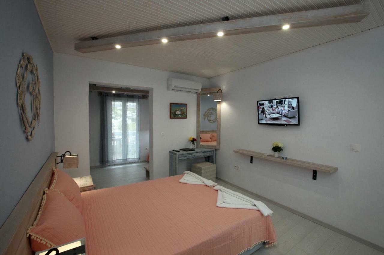 Bella Vista Aparthotel Batsi  Exterior photo